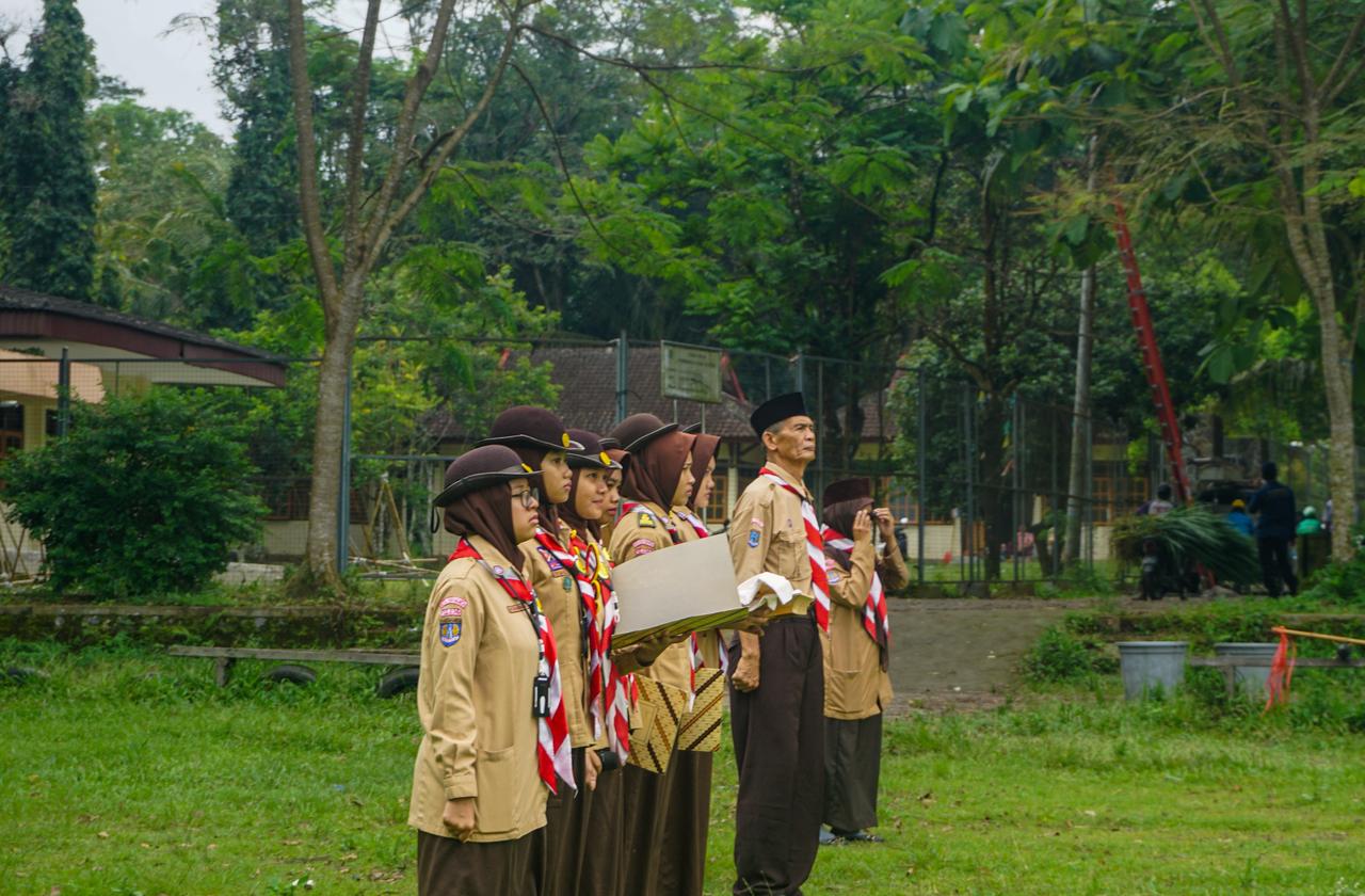 Gugus Depan 12.035 - 12.036 SMA UII Yogyakarta