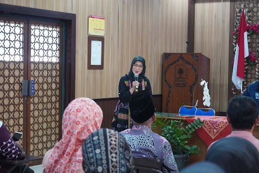 Parent Growth di SMA UII Cegah Siswa Jadikan AI Sebagai "Bestie", Tri Novita Herdalena Inisiasi Komunitas Parent Growth di SMA UII